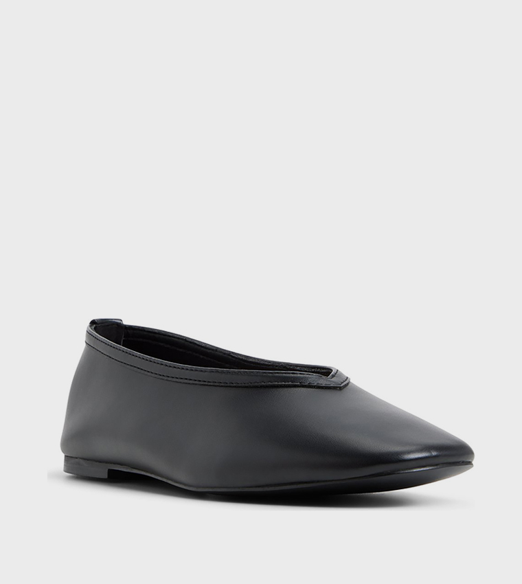 ELEYNORA Pointed Toe Ballerinas