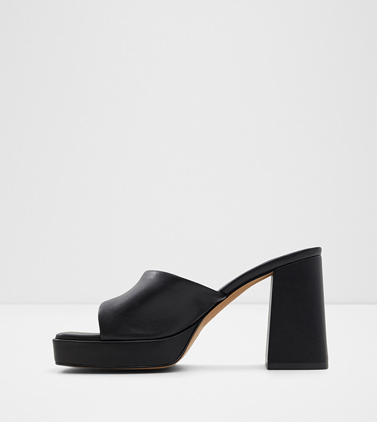 ELKIE Textured Platform Heels