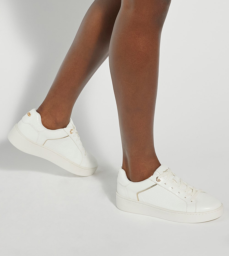 ELLI Lace-Up Sneakers