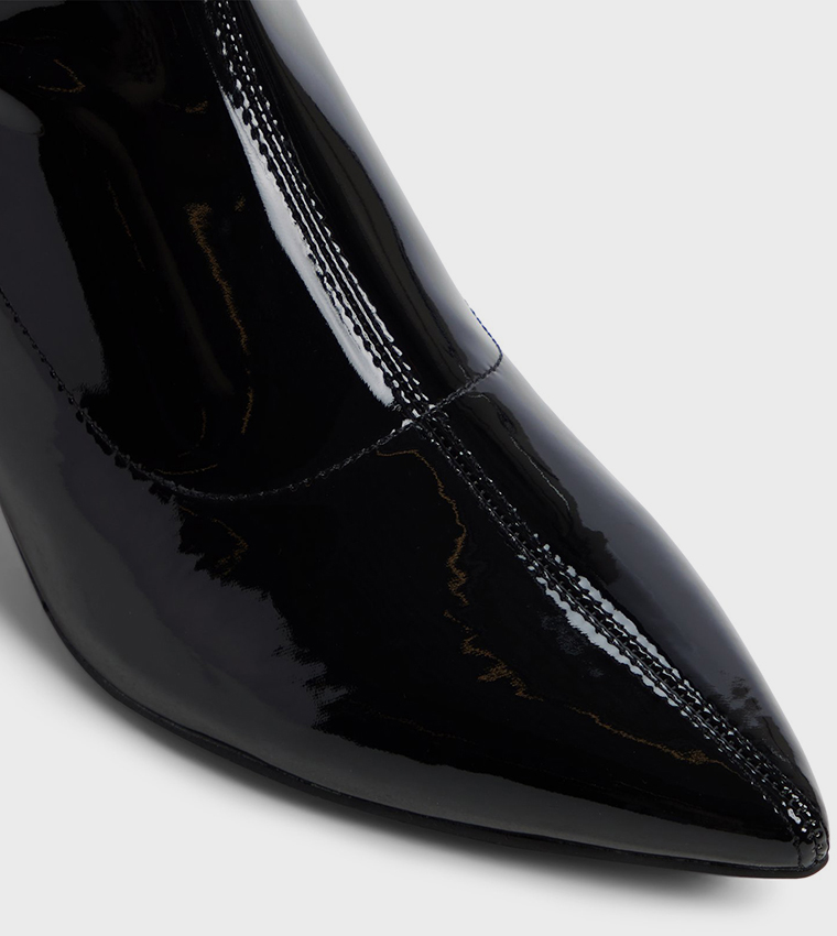 ELLYY Pointed Toe Heeled Ankle Boots