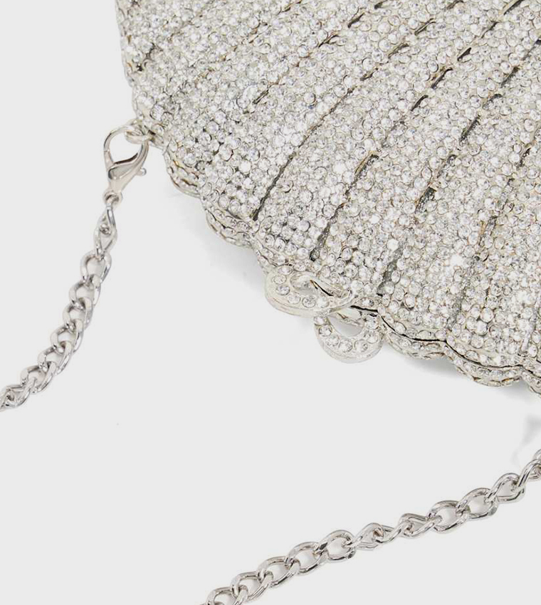 حقيبة كلاتش مزينة