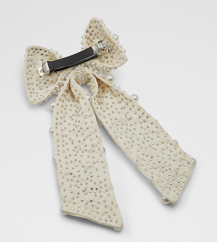 ENCHANTEDD Embellished Hair Clip