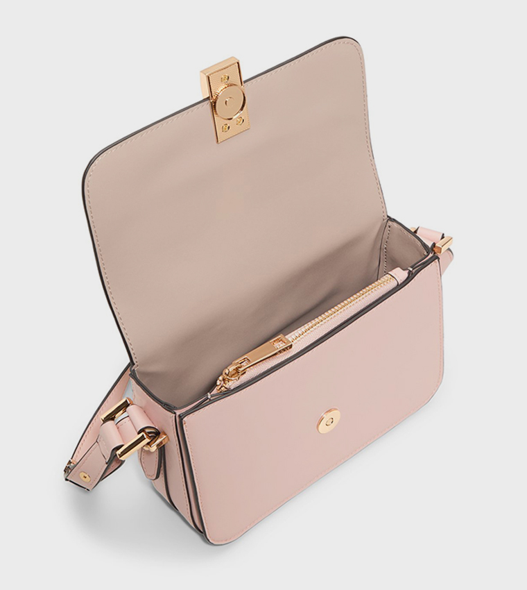 ETEINI Textured Shoulder Bag