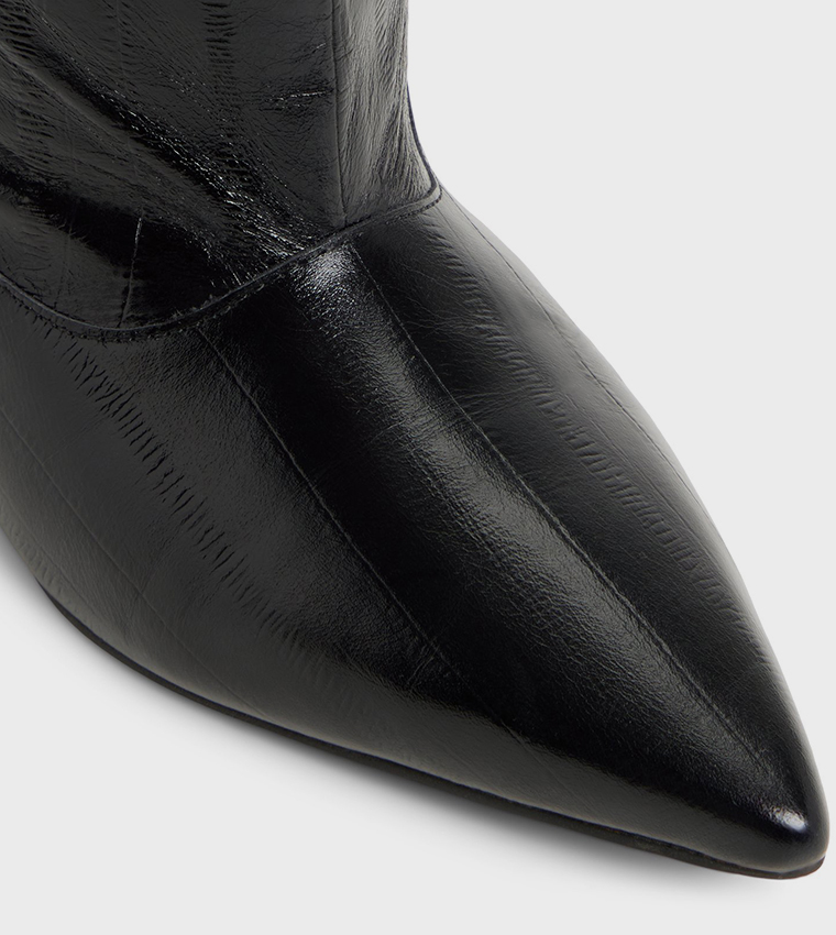 EVEROSE Textured Knee High Heeled Boots