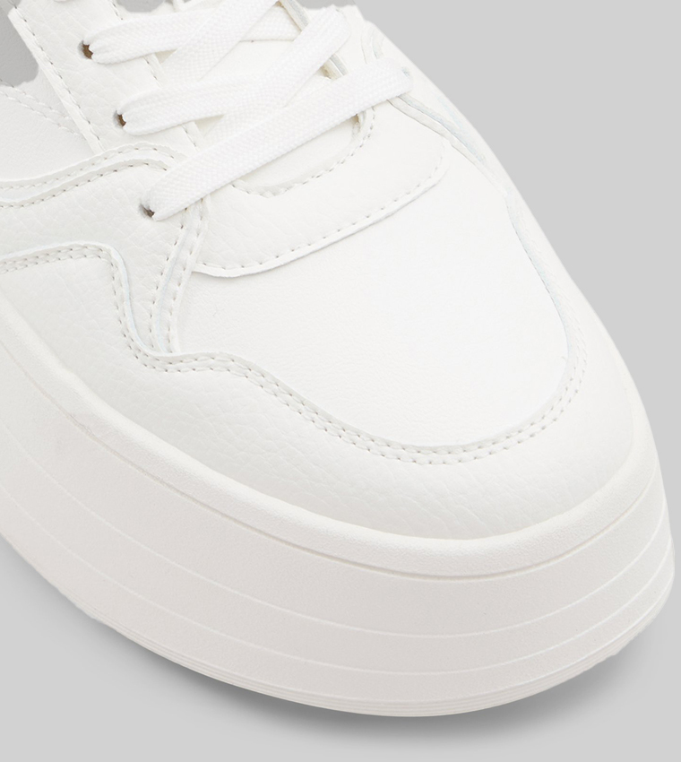 EVIIE Flatform Lace-Up Sneakers