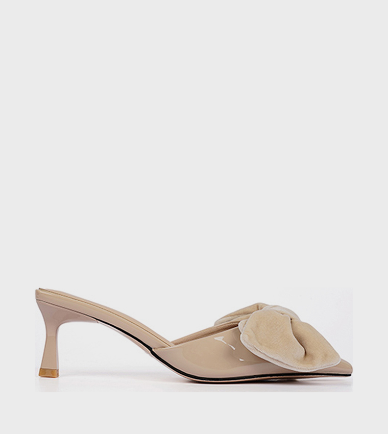 Bow Detail Pointed Toe Pumps