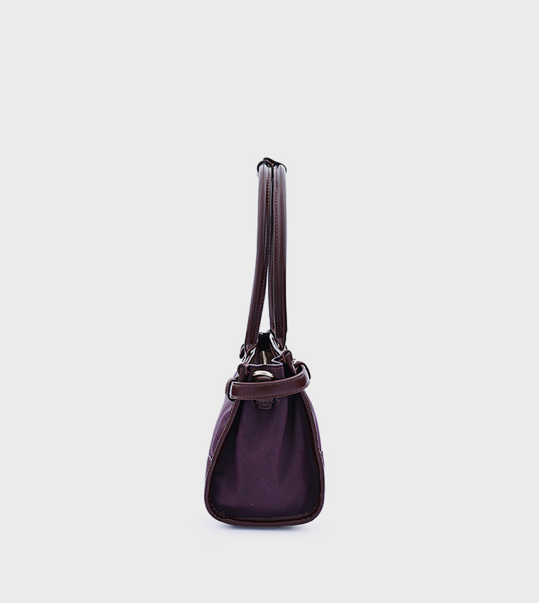 LUXURIOUS Textured Shoulder Bag