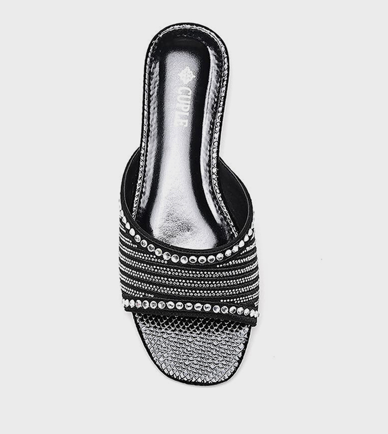 Embellished Open Toe Flat Sandals