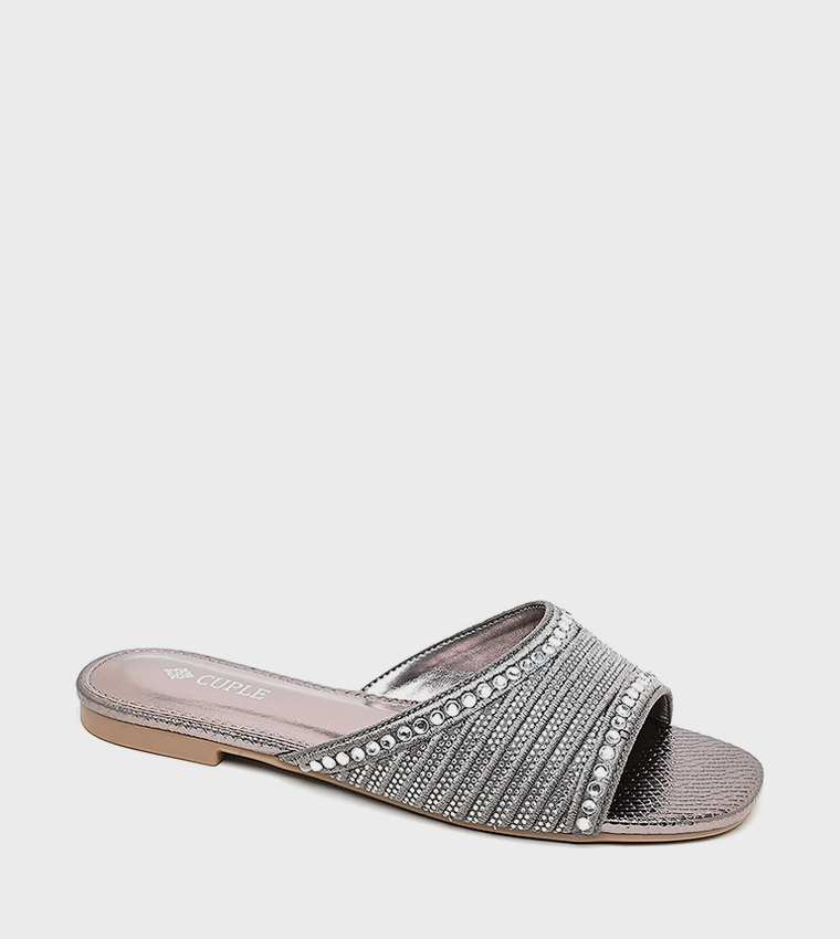Embellished Open Toe Flat Sandals