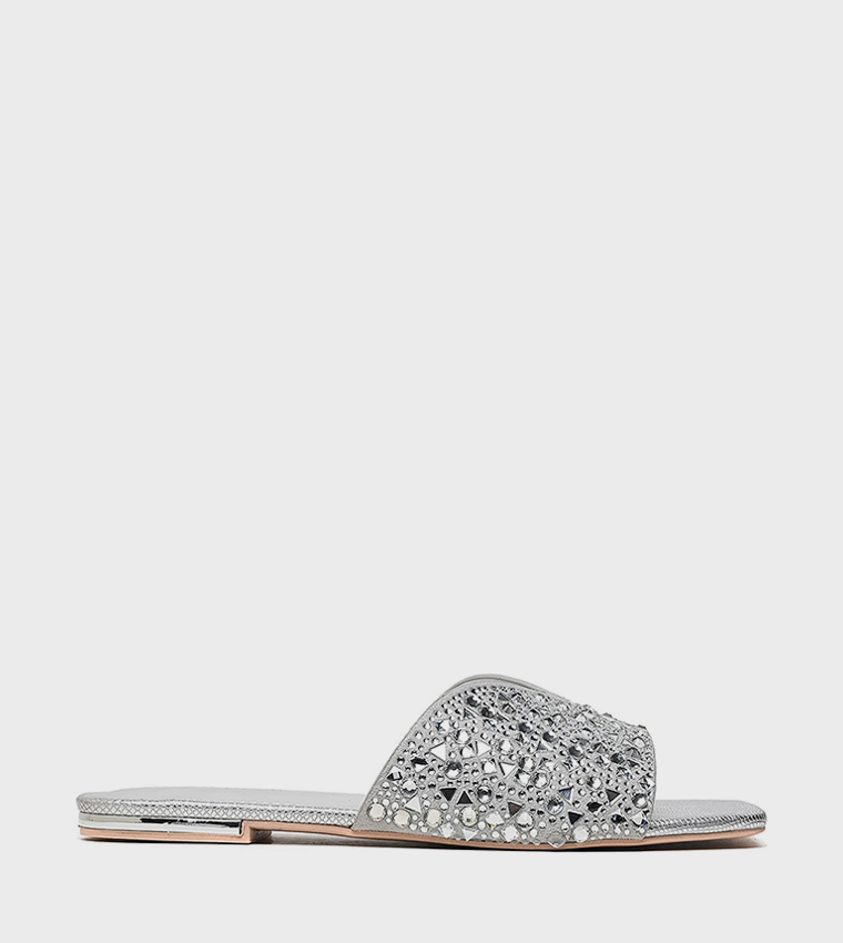 Embellished Open Toe Flat Sandals