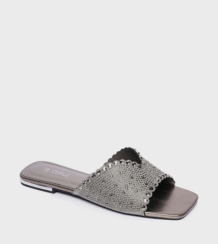 Embellished Open Toe Flat Sandals