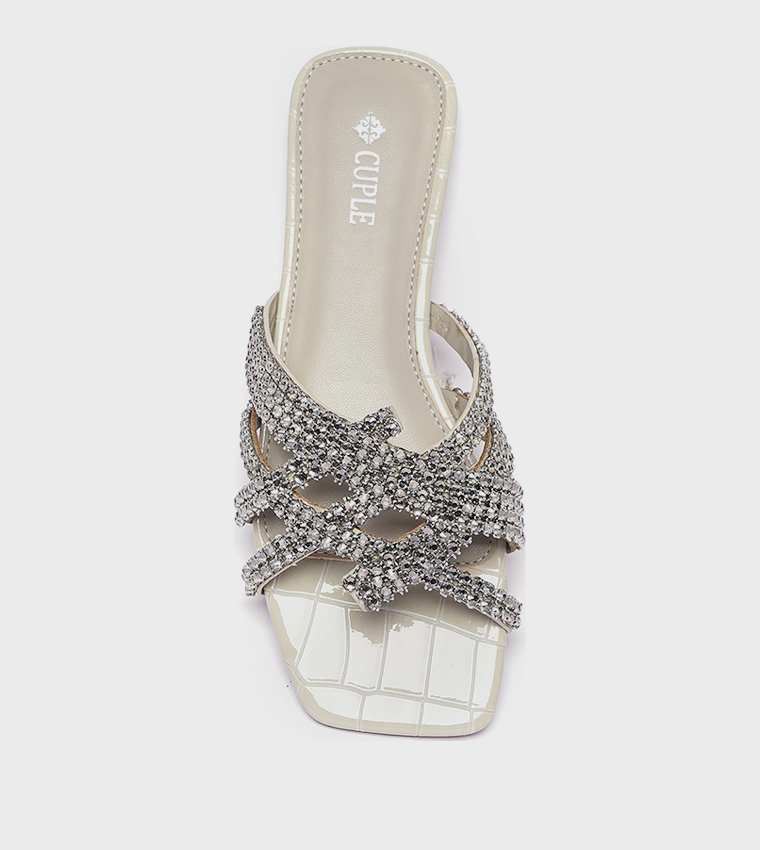 Embellished Open Toe Flat Sandals