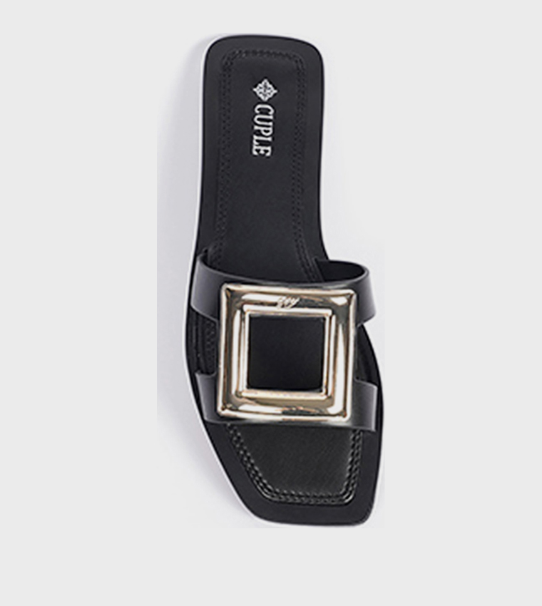 Metal Accent Open Toe Flat Sandals