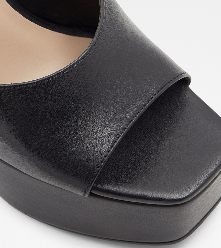 Faraah Heeled Sandals