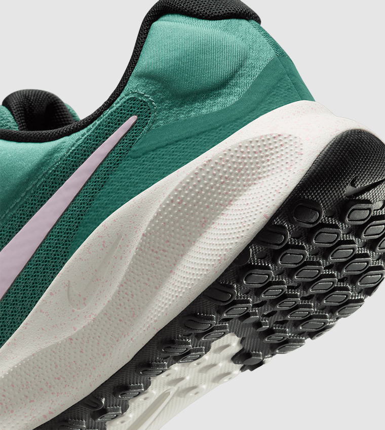 REVOLUTION 7 Textured Running Shoes