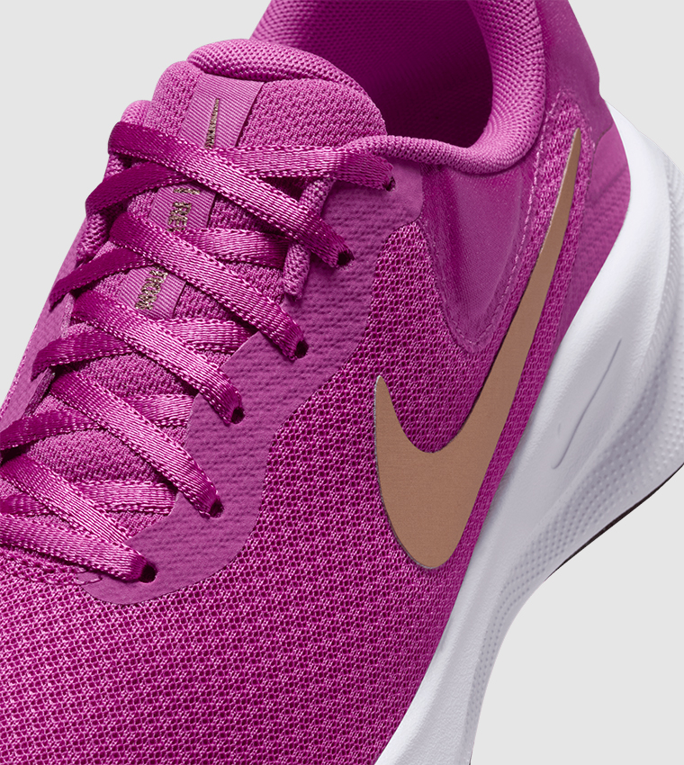 REVOLUTION 7 Textured Running Shoes