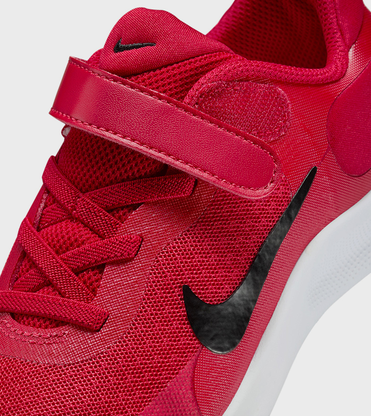 REVOLUTION 7 PSV Runner Sneakers