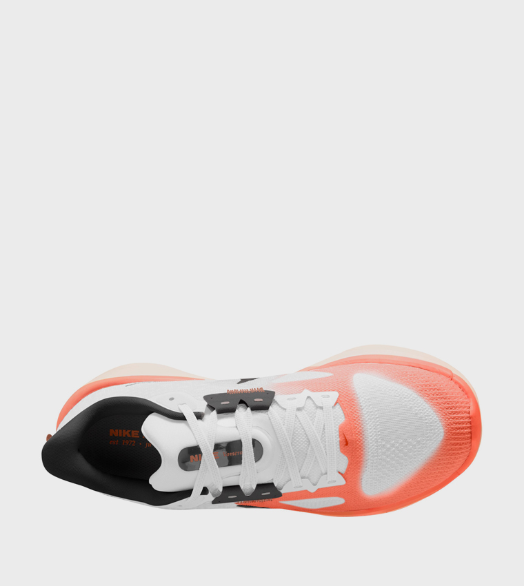 VOMERO 17 Runner Sneakers