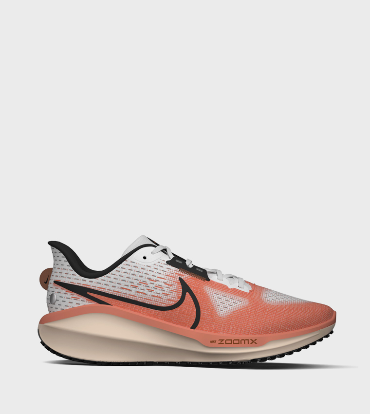 VOMERO 17 Runner Sneakers