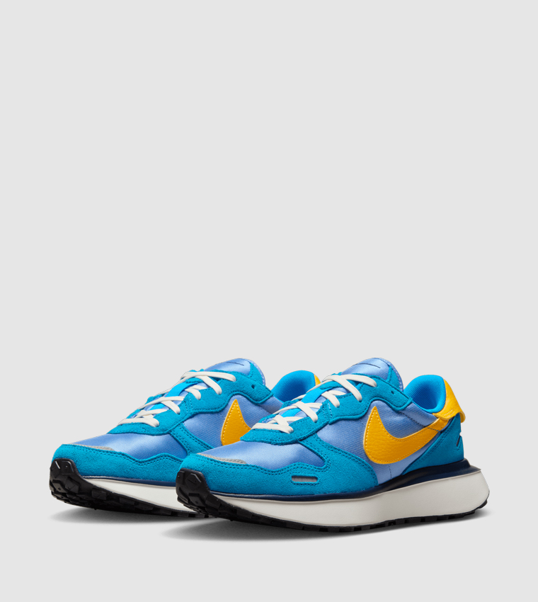PHOENIX WAFFLE Low Top Sneakers