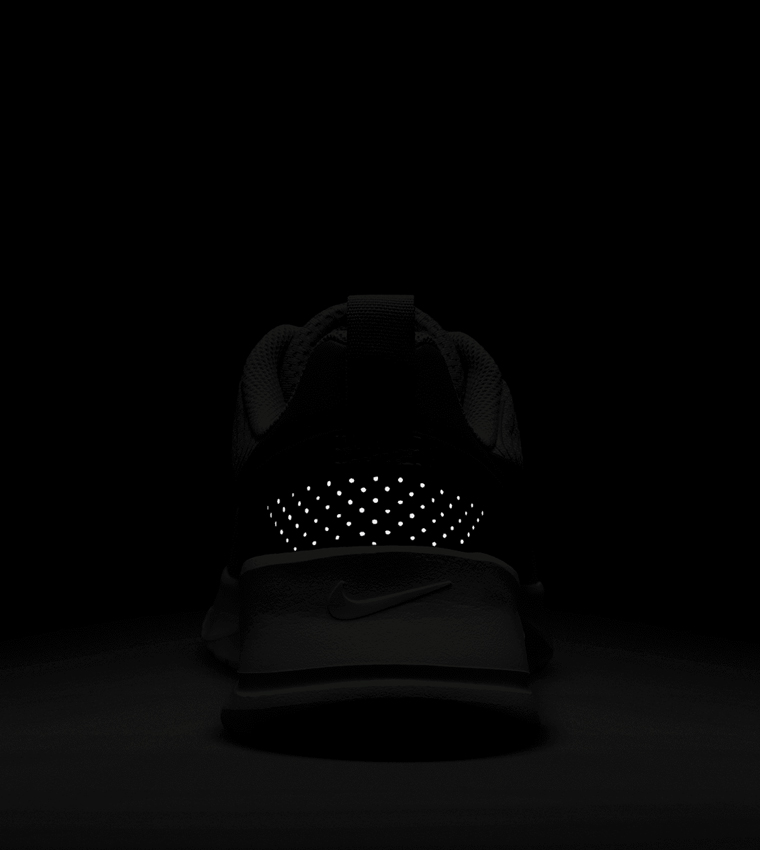 AIR MAX NUAXIS Lace Up Running Shoes