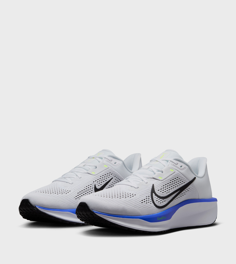 QUEST 6 Runner Sneakers