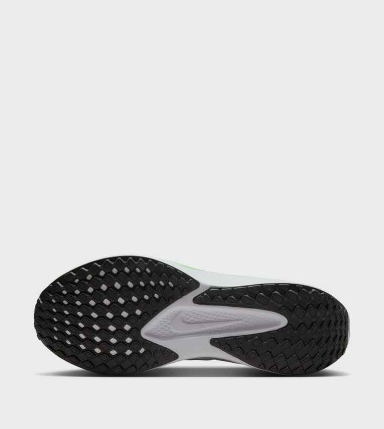 QUEST 6 Logo Print Running Shoes