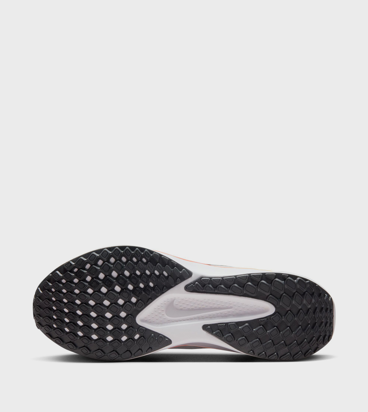 سنيكرز جري كويست 6 بطبعة شعار