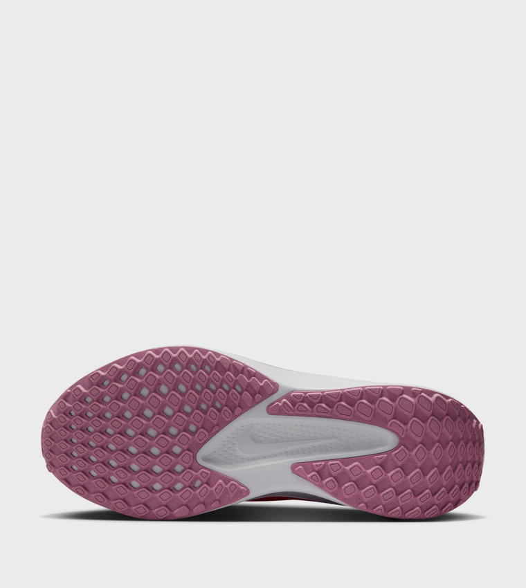 QUEST 6 Running Shoes