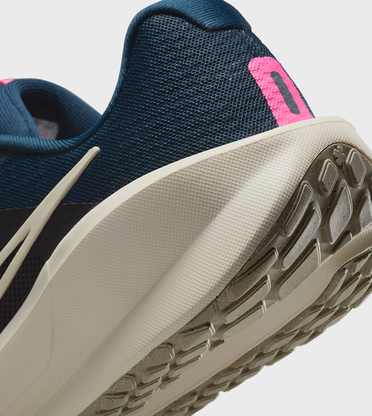 DOWNSHIFTER 13 Runner Sneakers