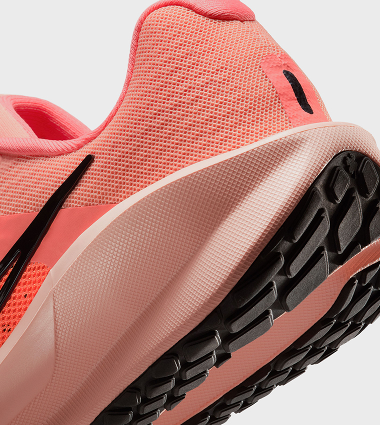 DOWNSHIFTER 13 Running Shoes