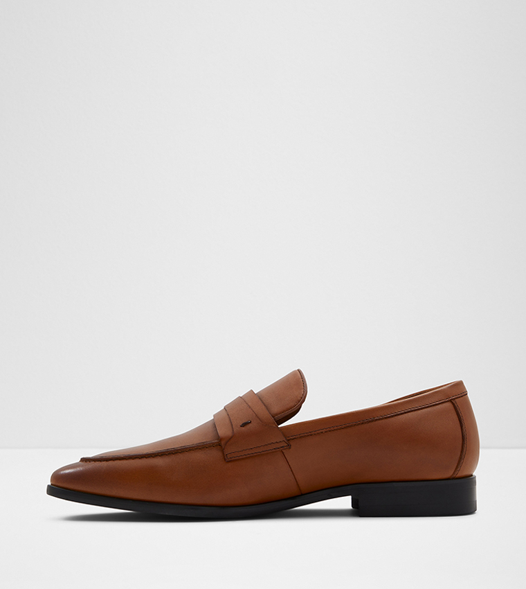 FERRO Slip-On Loafers