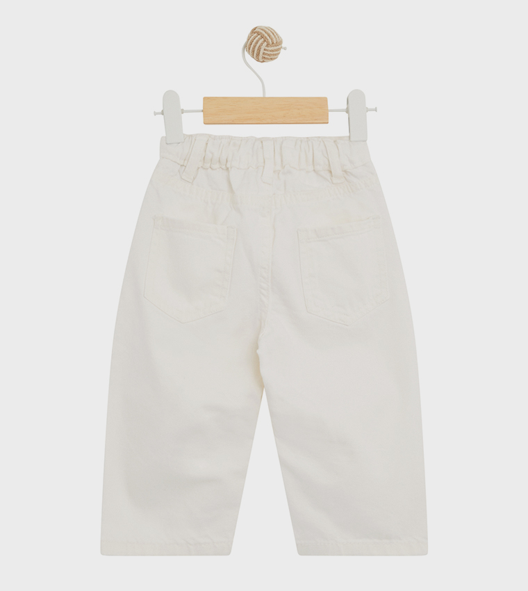 Button Closure Straight Fit Jeans