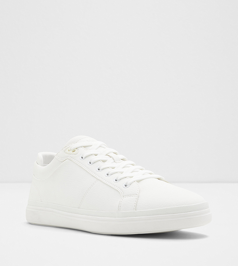 White casual sale shoes low price