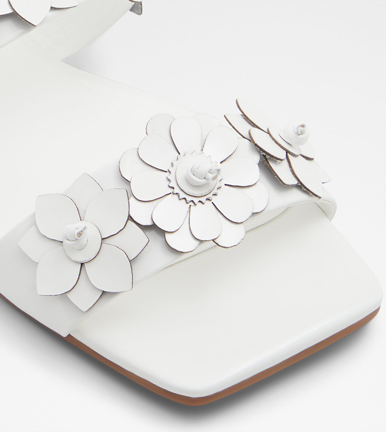 FIORE Floral Appliqued Flat Sandals