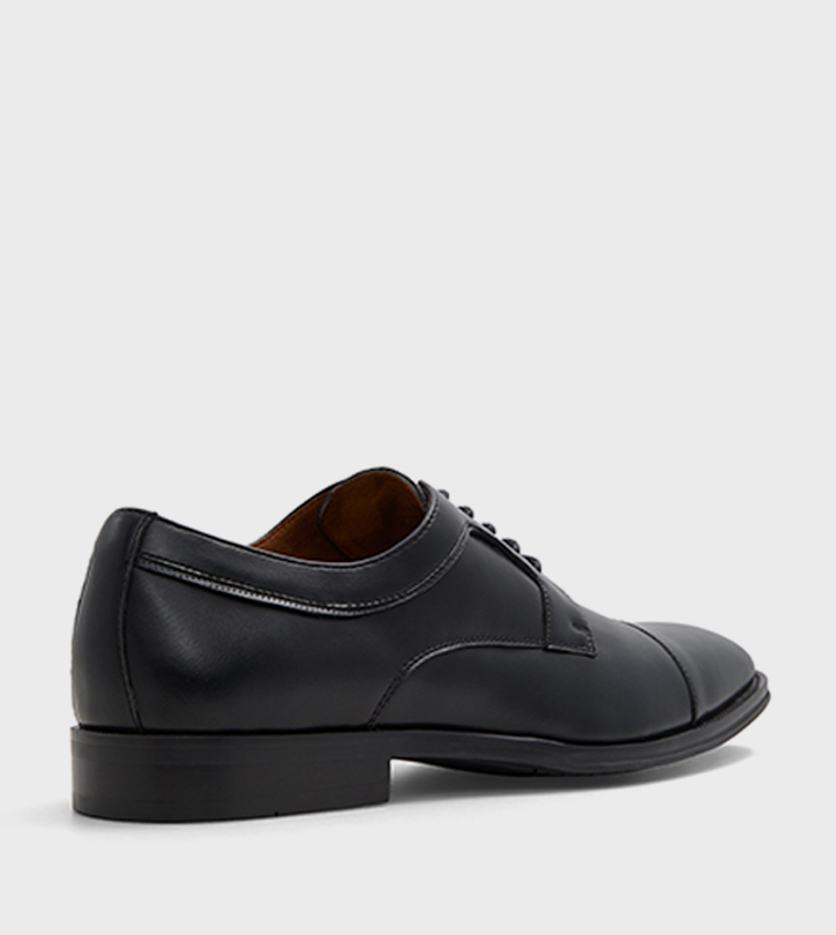 FITZWILLIAM Lace-Up Derby Shoes