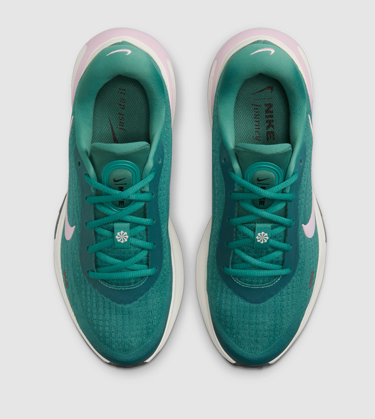 JOURNEY Textured Running Shoes