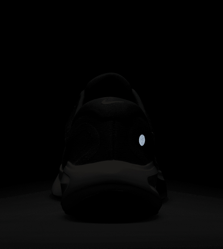 JOURNEY Textured Running Shoes