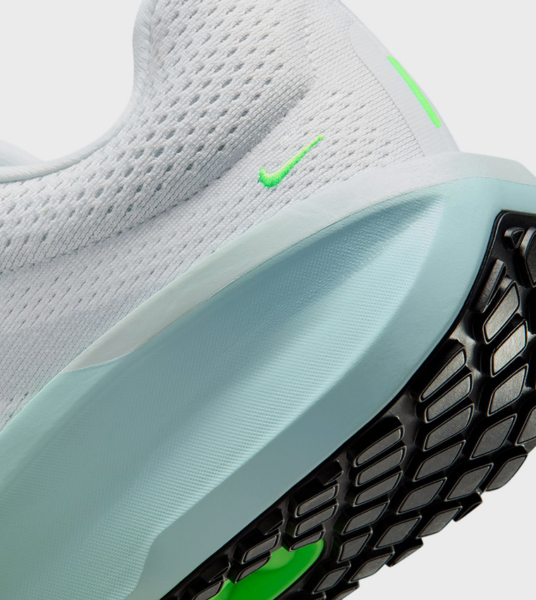 WINFLO 11 Running Shoes