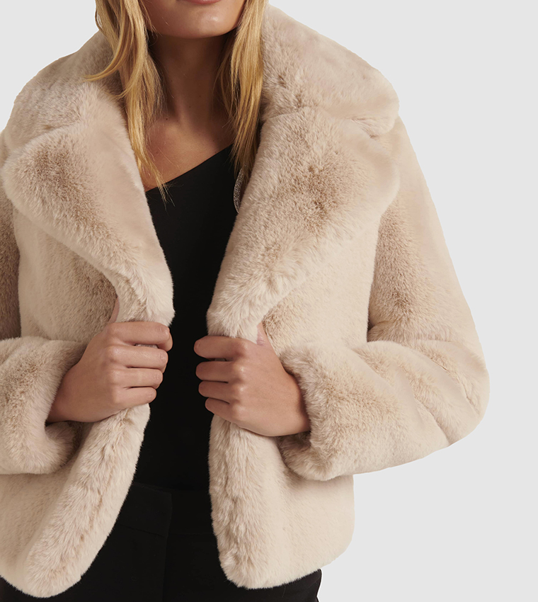 Buy Forever New AMELIA Cropped Fur Coat In Cream 6thStreet Qatar