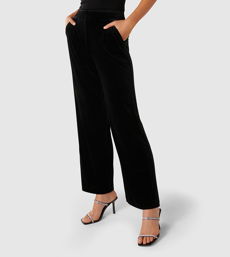 VERA Velvet Straight Fit Pants