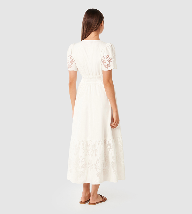 Buy Forever New ELEANOR Cutwork Midaxi Dress In White | 6thStreet Kuwait