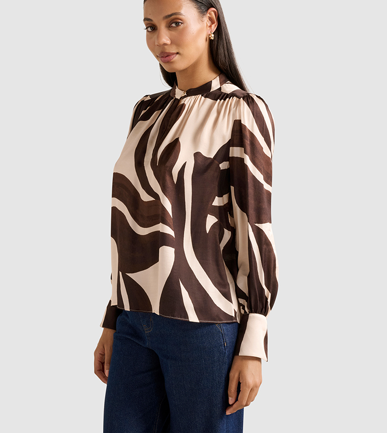 KAI Ruched Long Sleeves Top