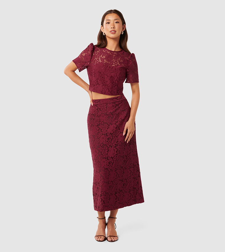 DEHLIA Lacy Cropped Top