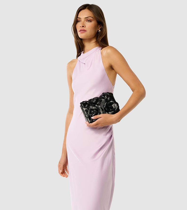 شنطة بيل كلاتش مزينة بزهور