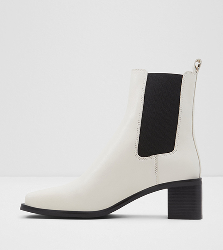 FOAL Square Toe Ankle Length Boots