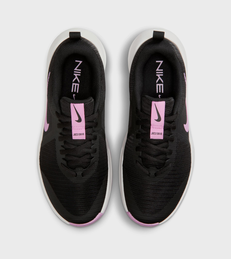 MC 3 Lace-Up Training Shoes