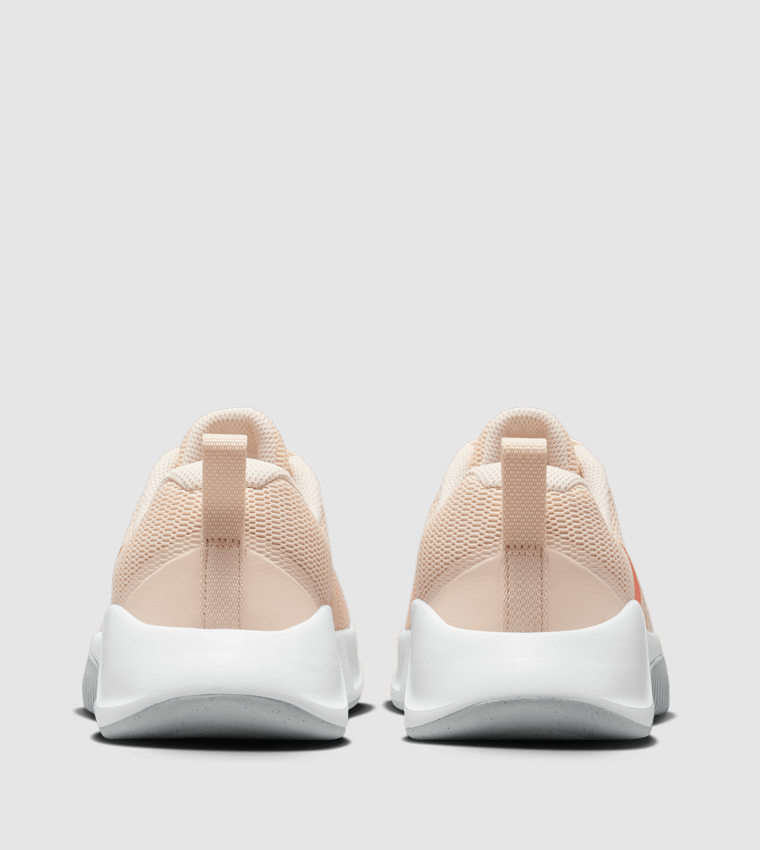 MC 3 Training Shoes