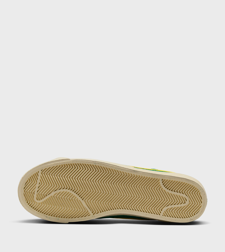 BLAZER '77 Low Top Sneakers