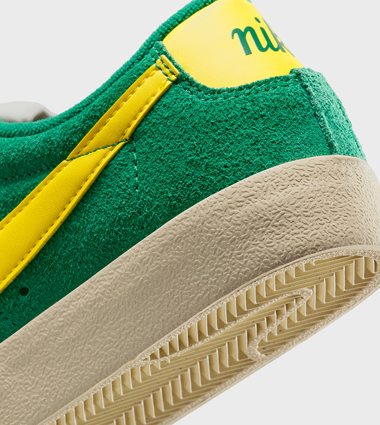 BLAZER '77 Low Top Sneakers